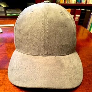 VITALY grey SnapBack hat